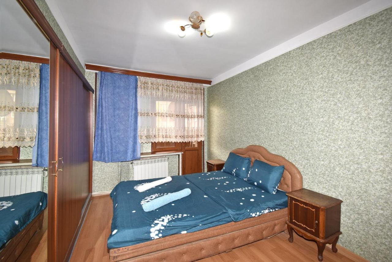 Amigo Apartment In The Centre Jerevan Buitenkant foto